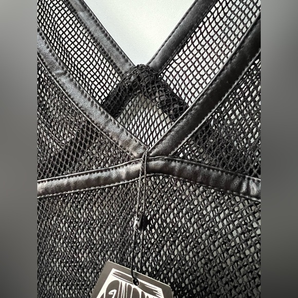 Fishnet Top - Picture 5 of 6